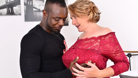 Horny Mature Camilla Is In For A Big Hard Black Cock